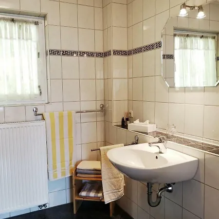 אורחן Gaestehaus Martin 3*